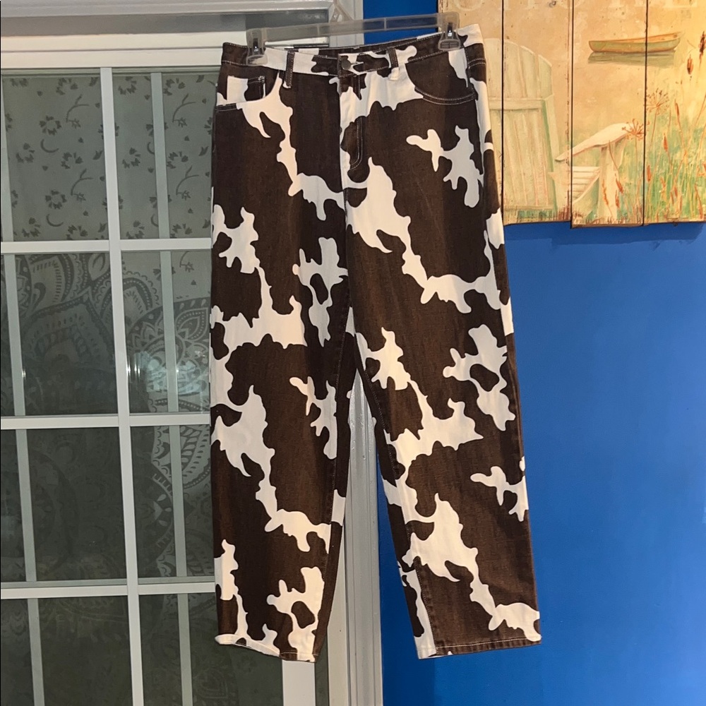 SHEIN Brown and White Patterned Flare Pants